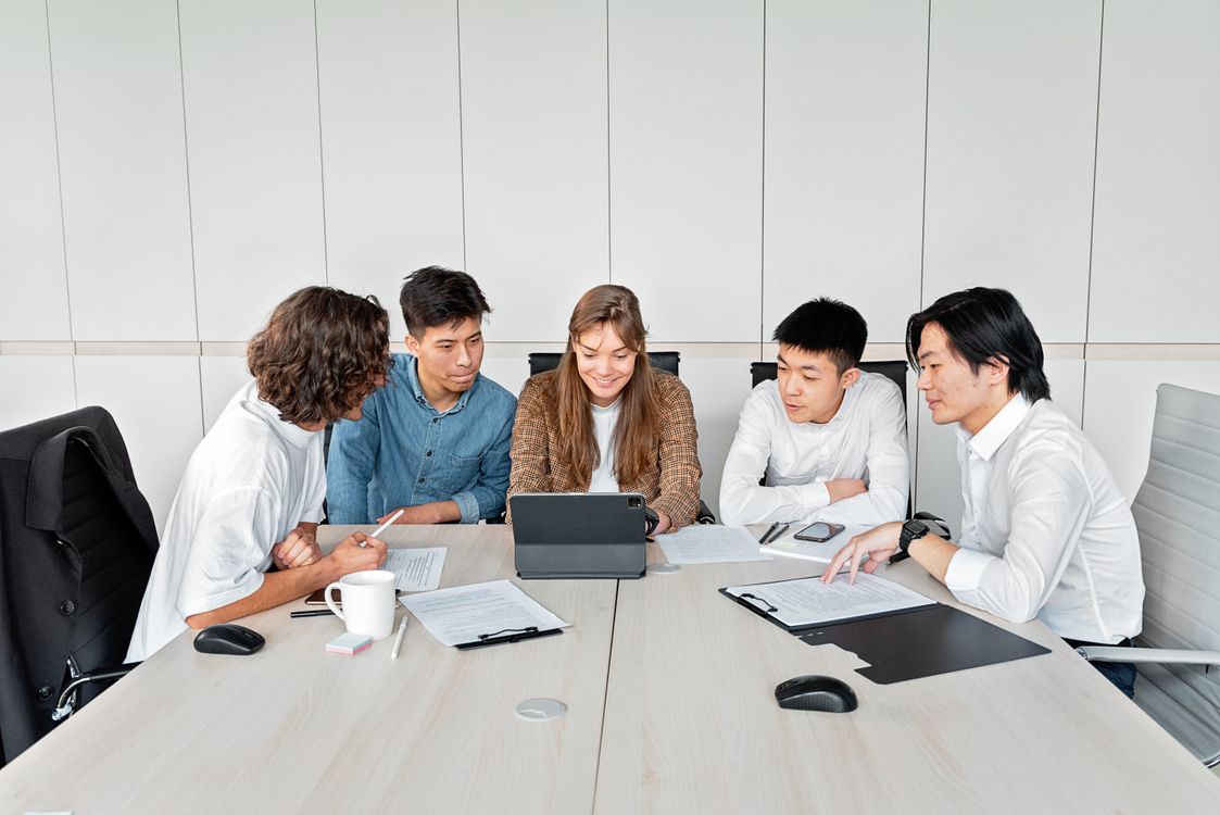 Provide AI Strategy and Technical Consulting